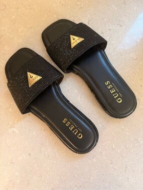 Guess sandals